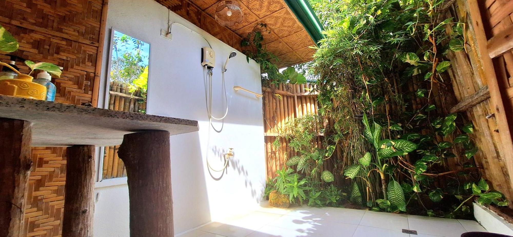 Marquis garden Eco-cottages Tayong Exterior foto